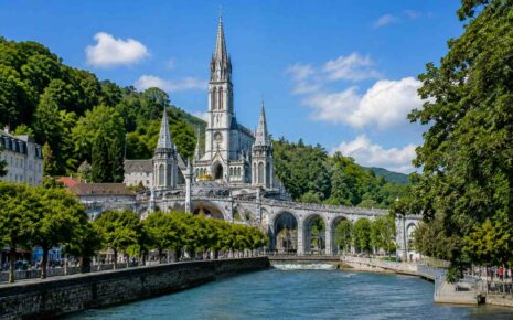 Visiter Lourdes avec un guide privé, Visite Guidée Lourdes